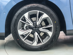 2021PLUS 1.5T ԄI ݆Ȧ