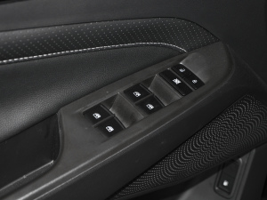 2021PLUS 1.5T Ԅo {܇ƅ^	