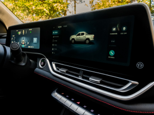 2021款双增压 2.0T 自动两驱旗舰型 标箱 中控区