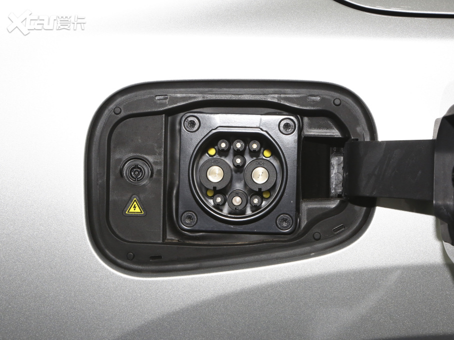 2021ͨMAXUS  EUNIQ 6 LITE+ 