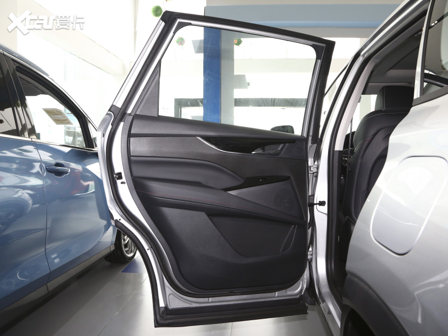 2021ͨMAXUS  EUNIQ 6 LITE+ 