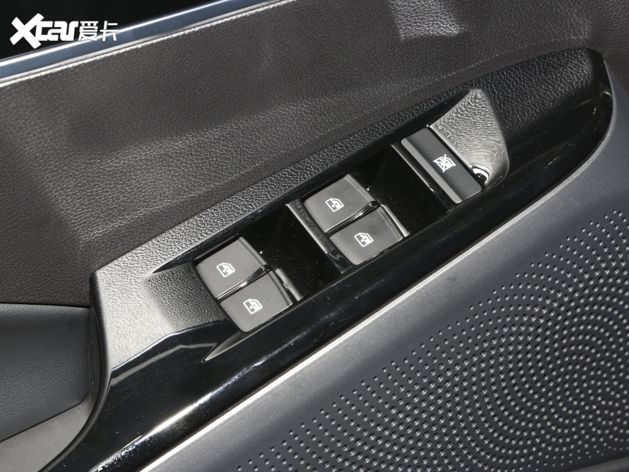 2021ͨMAXUS  EUNIQ 6 LITE+ 