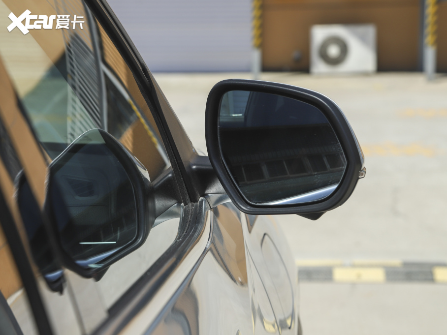 2021ͨMAXUS  EUNIQ 6 EXTRA 