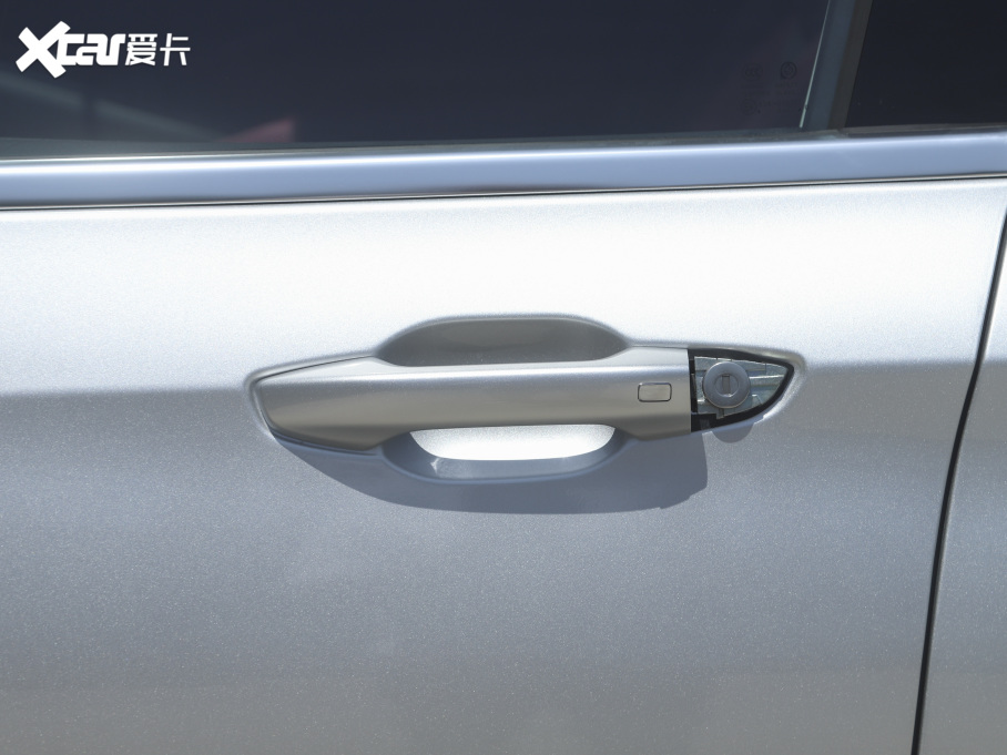 2021ͨMAXUS  EUNIQ 6 EXTRA 