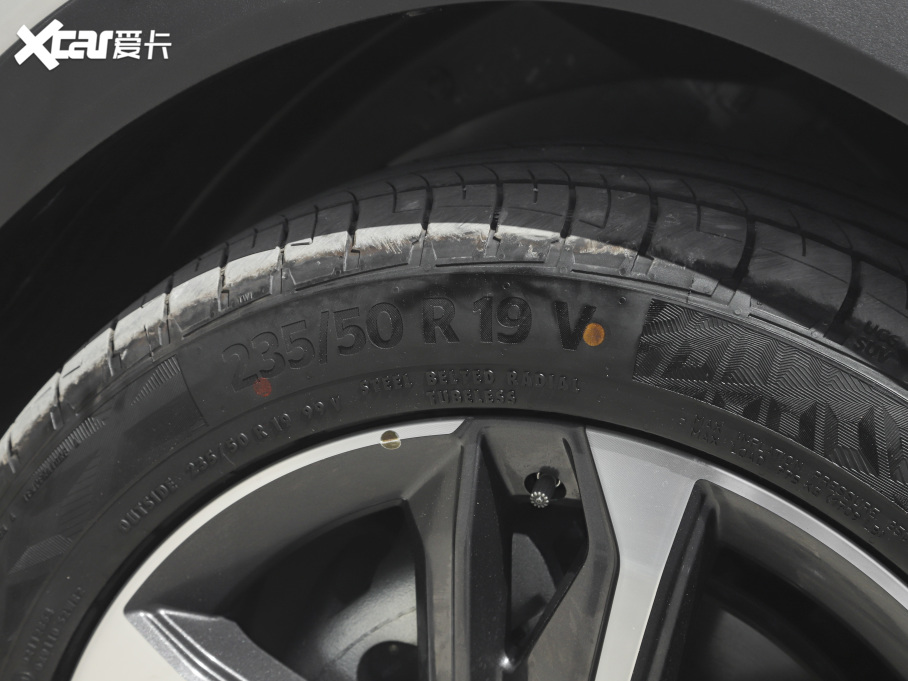 2021ͨMAXUS  EUNIQ 6 EXTRA 