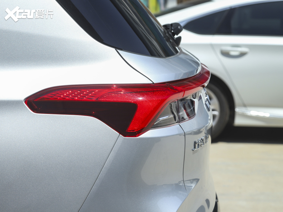 2021ͨMAXUS  EUNIQ 6 EXTRA 