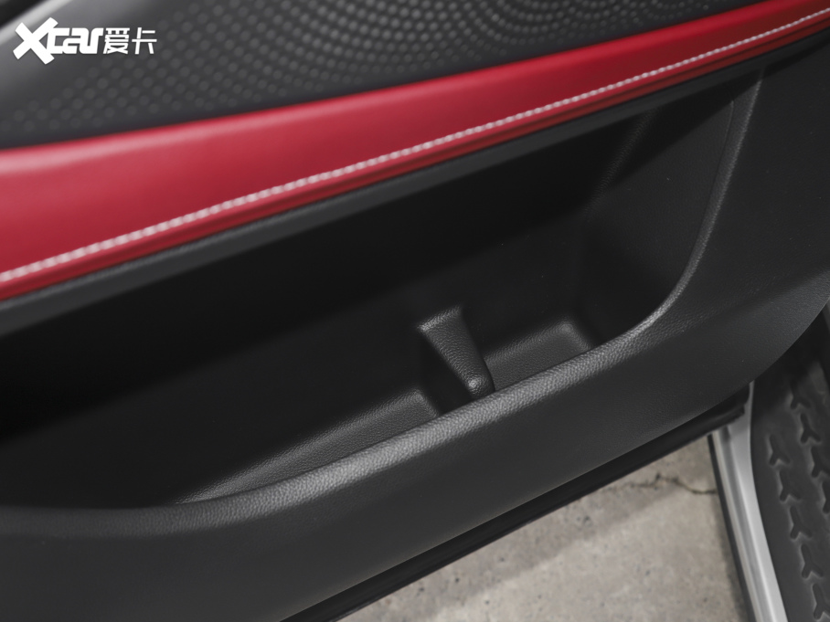 2021ͨMAXUS  EUNIQ 6 EXTRA 