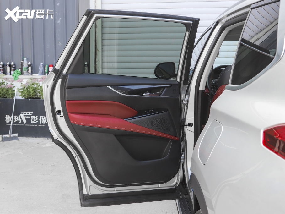 2021ͨMAXUS  EUNIQ 6 EXTRA 