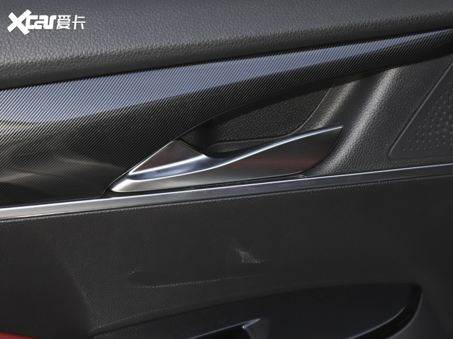 2021ͨMAXUS  EUNIQ 6 EXTRA 