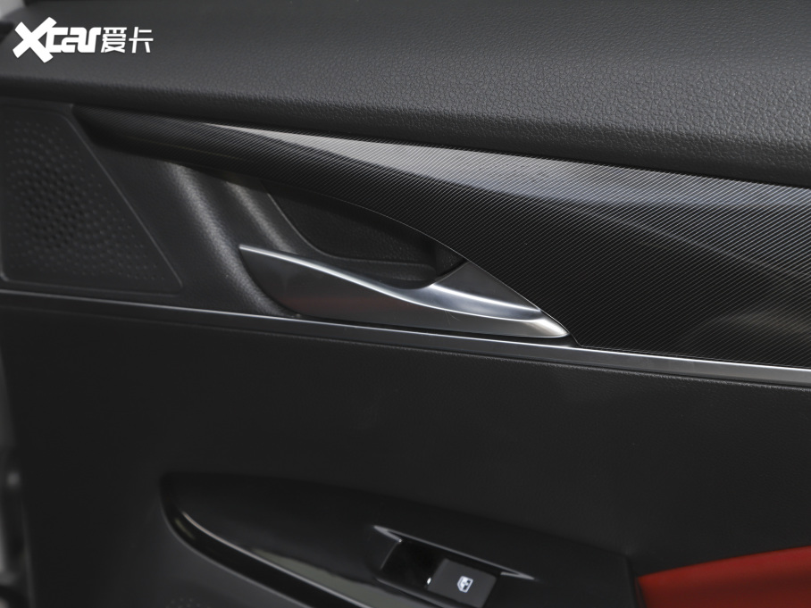 2021ͨMAXUS  EUNIQ 6 EXTRA 