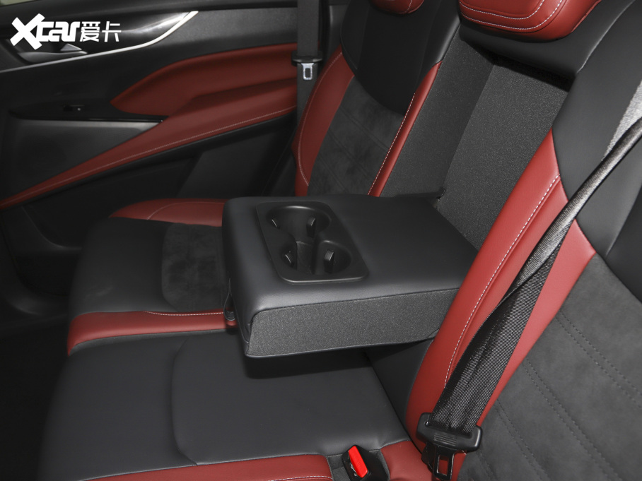 2021ͨMAXUS  EUNIQ 6 EXTRA 