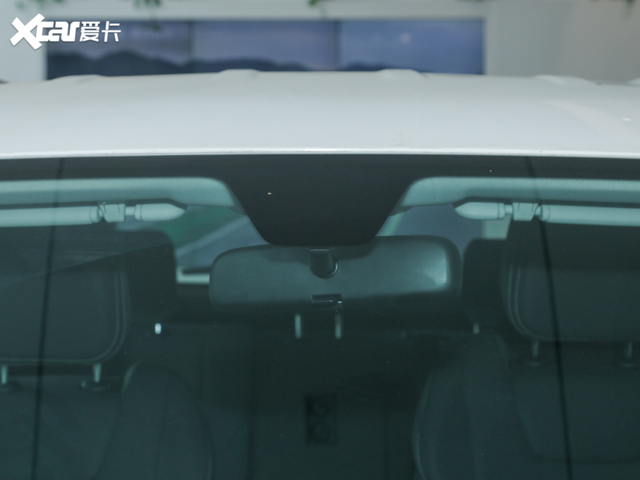 2021ͨMAXUS  EUNIQ 6 1.3T PLUG IN LITE 