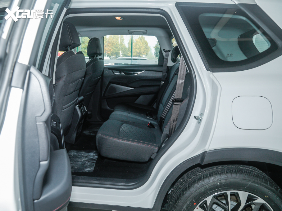 2021ͨMAXUS  EUNIQ 6 1.3T PLUG IN LITE 