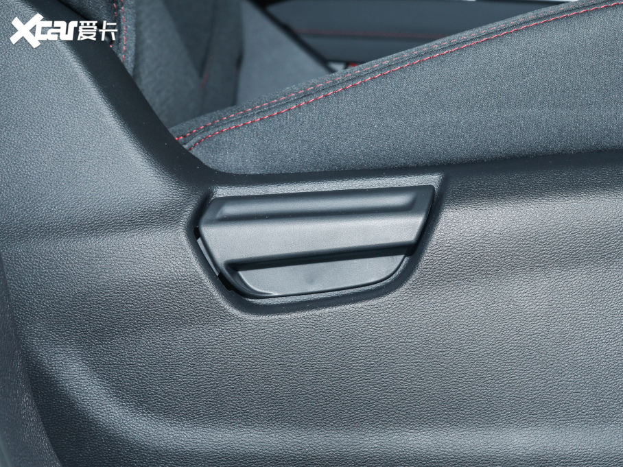 2021ͨMAXUS  EUNIQ 6 1.3T PLUG IN LITE 