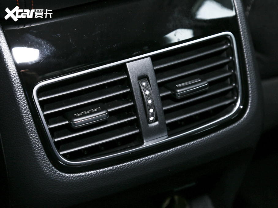 2021ͨMAXUS  EUNIQ 6 1.3T PLUG IN LITE 