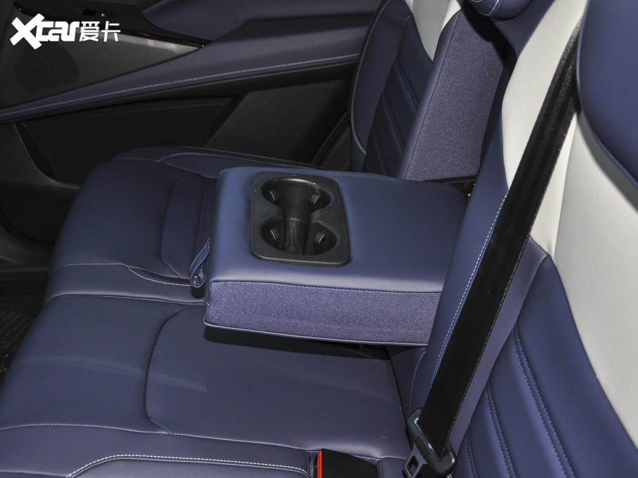 2021ͨMAXUS  EUNIQ 6 LITE  