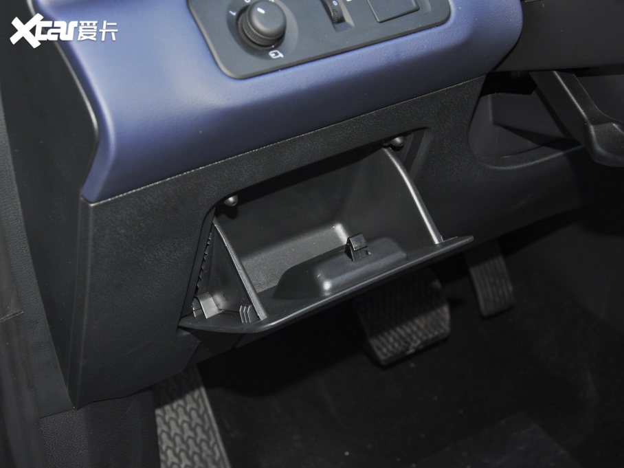 2021ͨMAXUS  EUNIQ 6 LITE  