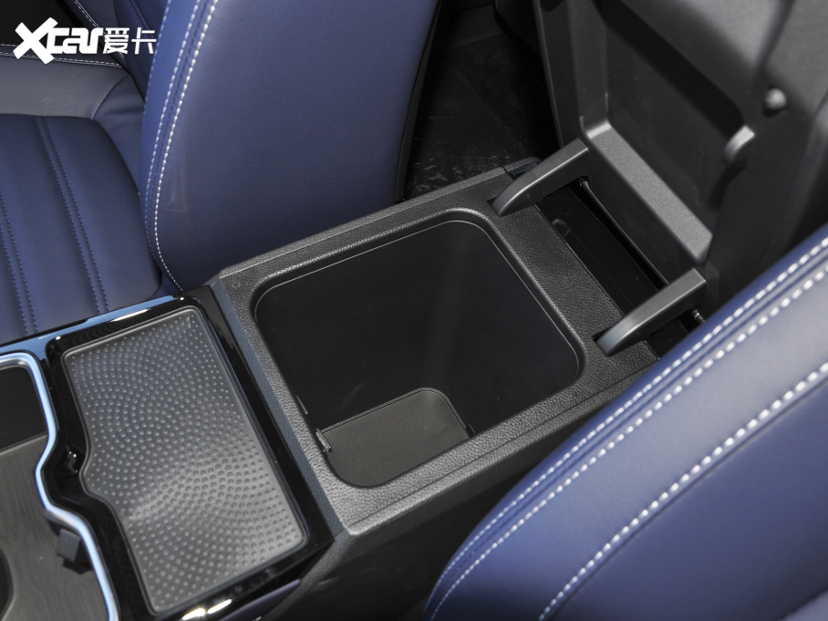 2021ͨMAXUS  EUNIQ 6 LITE  