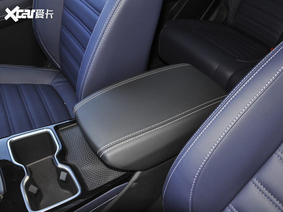 2021ͨMAXUS  EUNIQ 6 LITE  