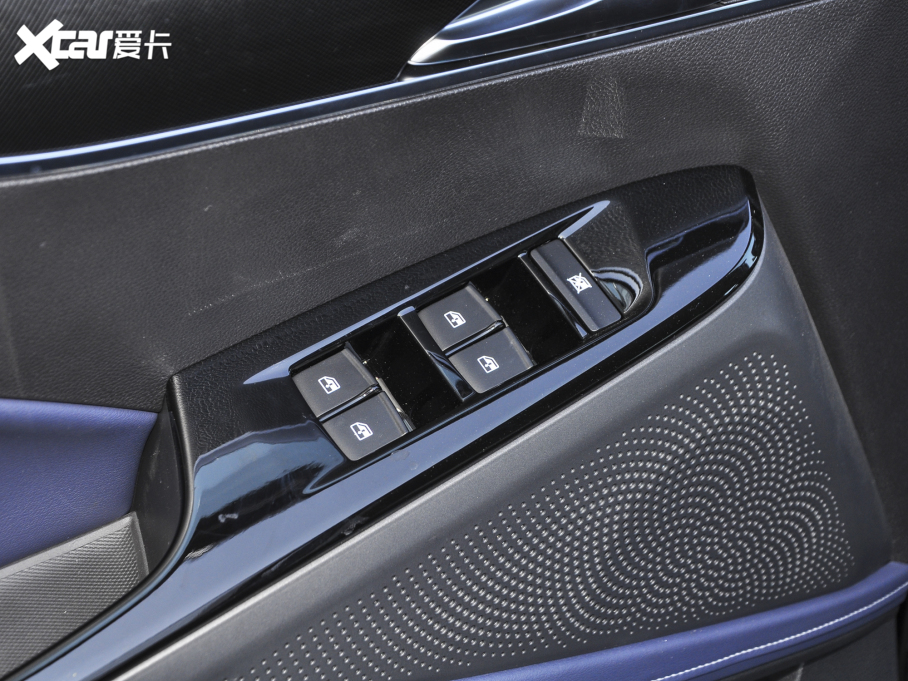 2021ͨMAXUS  EUNIQ 6 LITE  