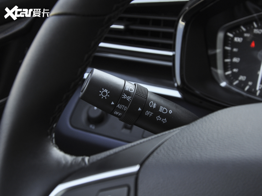 2021ͨMAXUS  EUNIQ 6 LITE  