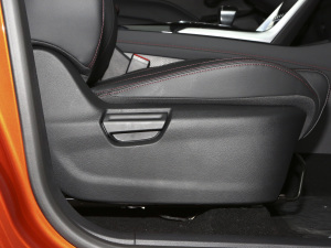 20211.3T PLUG IN LITE+  g