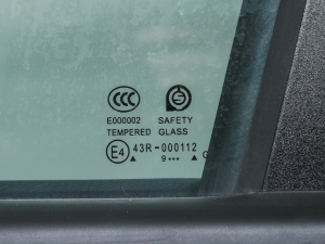 20211.3T PLUG IN LITE  ^