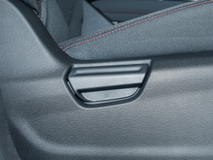 20211.3T PLUG IN LITE  g