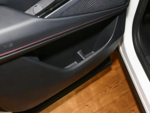 20211.3T PLUG IN LITE  Tg