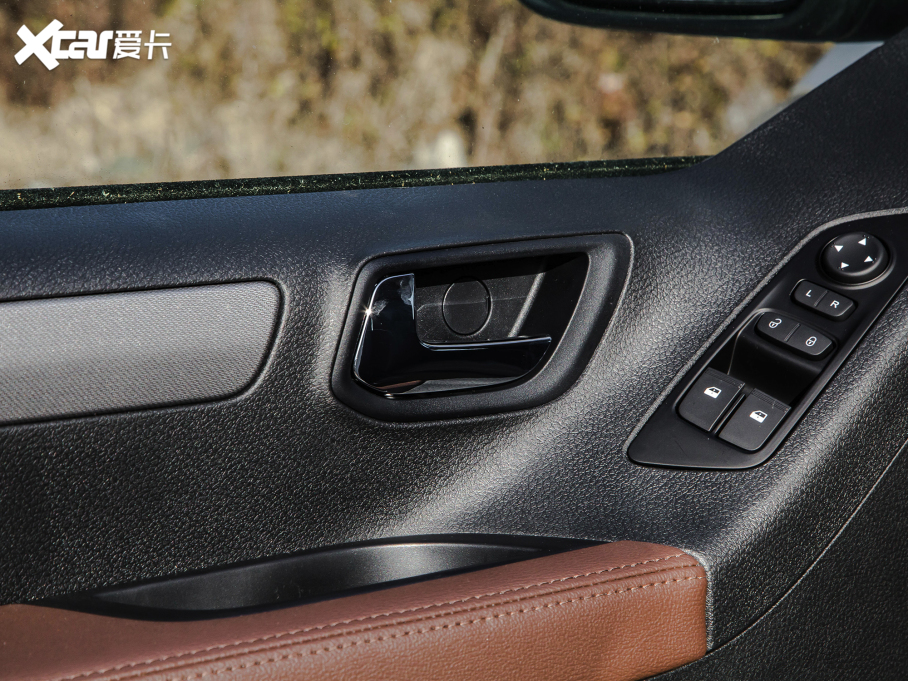 2022��������ͨMAXUS G10 2.0T �ԄӾ�Ӣ�� ���� 7��