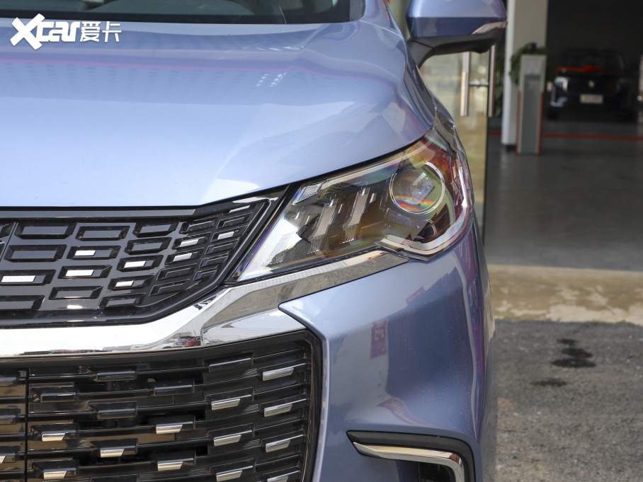 2022��������ͨMAXUS EUNIQ 5 ��Ӣ�� ����