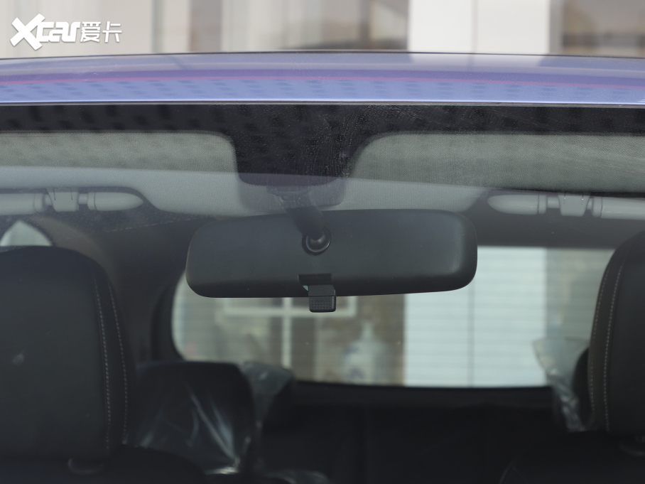 2022��������ͨMAXUS EUNIQ 5 ��Ӣ�� ����