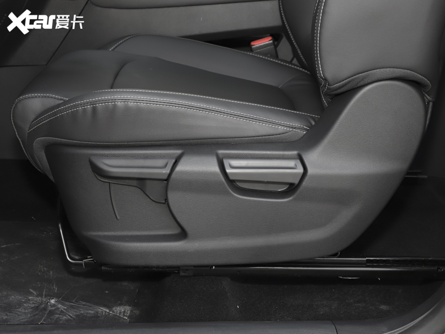 2022��������ͨMAXUS EUNIQ 5 ��Ӣ�� ����