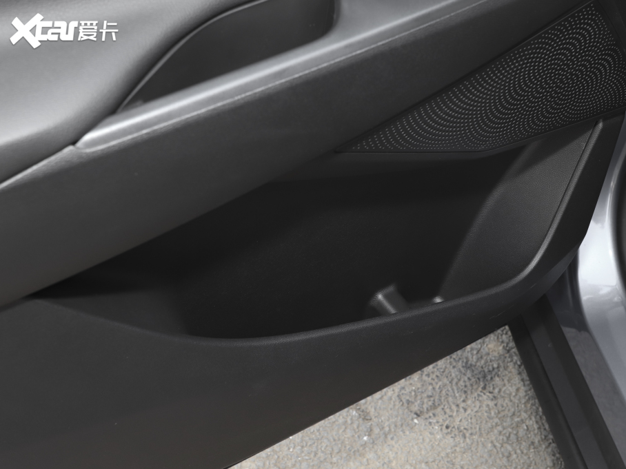 2022��������ͨMAXUS EUNIQ 5 ��Ӣ�� ����