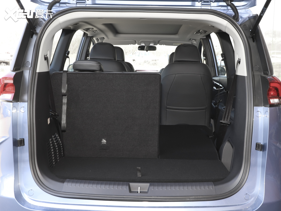 2022��������ͨMAXUS EUNIQ 5 ��Ӣ�� ����