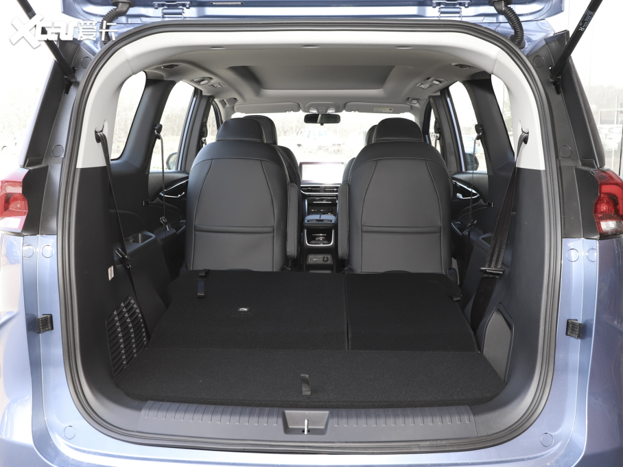 2022��������ͨMAXUS EUNIQ 5 ��Ӣ�� ����