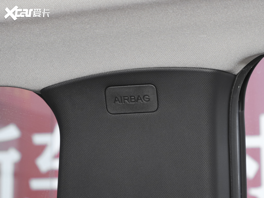 2022��������ͨMAXUS EUNIQ 5 ��Ӣ�� ����