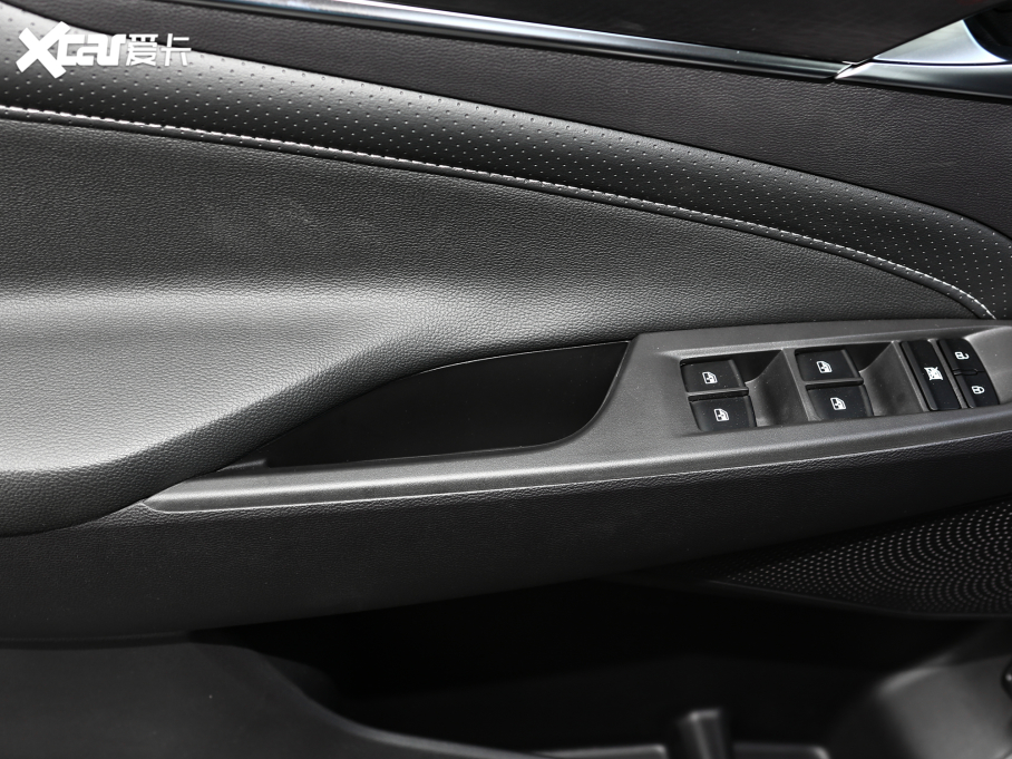 2022ͨMAXUS G50 1.5T ԄӕB