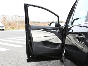 20221.5T Ԅ(dng)A {λ܇(ch)T(mn)