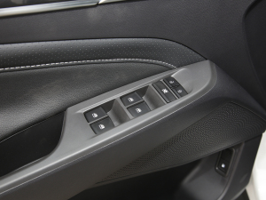 20221.5T քӕB {܇ƅ^	