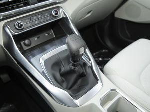 20221.5T ք(dng)A QU