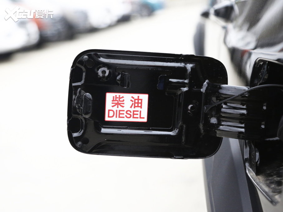 2023���I�� ��Խ�� 2.0T ���A�� 7��