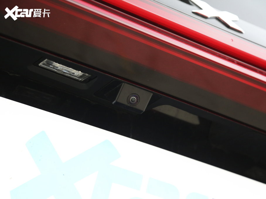 2023���I�� ��Խ�� 2.0T ���A�� 7��