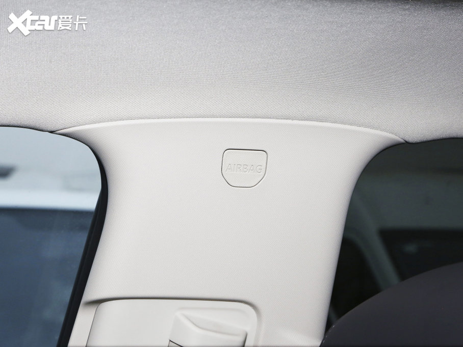 2023���I�� ��Խ�� 2.0T ���A�� 7��