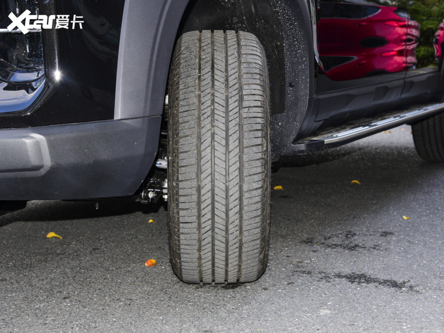 2023���I(l��ng)�� ��Խ�� 2.0T ��Ş�� 7��