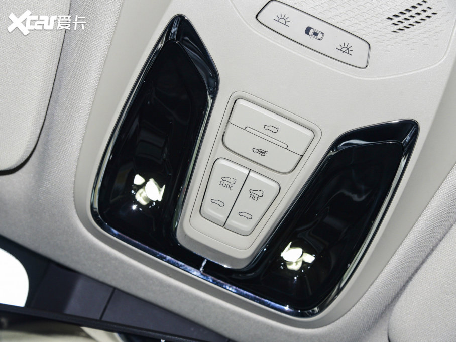 2023���I�� ��Խ�� 2.0T ��Ş�� 7��