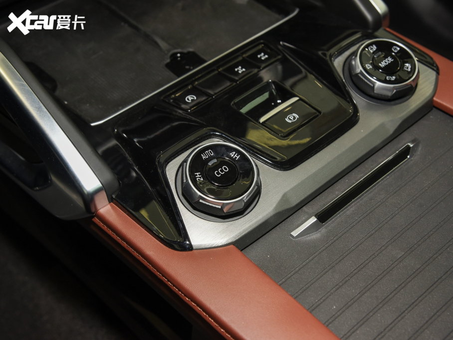 2023���I(l��ng)�� ���߰� 2.0T ��Ş�� 6��