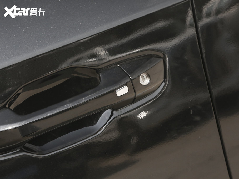 2023���I�� ���߰� 2.0T ��Ӣ�� 7��