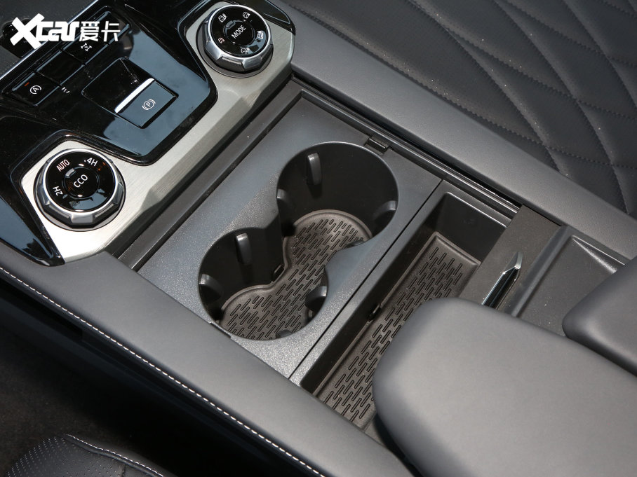 2023���I(l��ng)�� ���߰� 2.0T ��Ӣ�� 7��