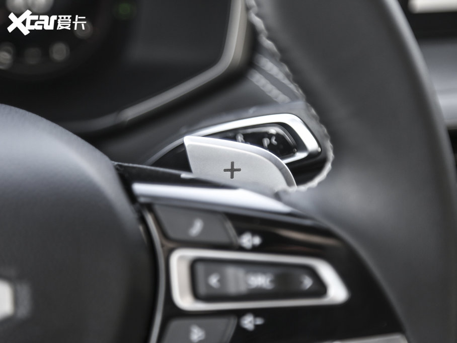 2023���I�� ���߰� 2.0T ��Ӣ�� 7��